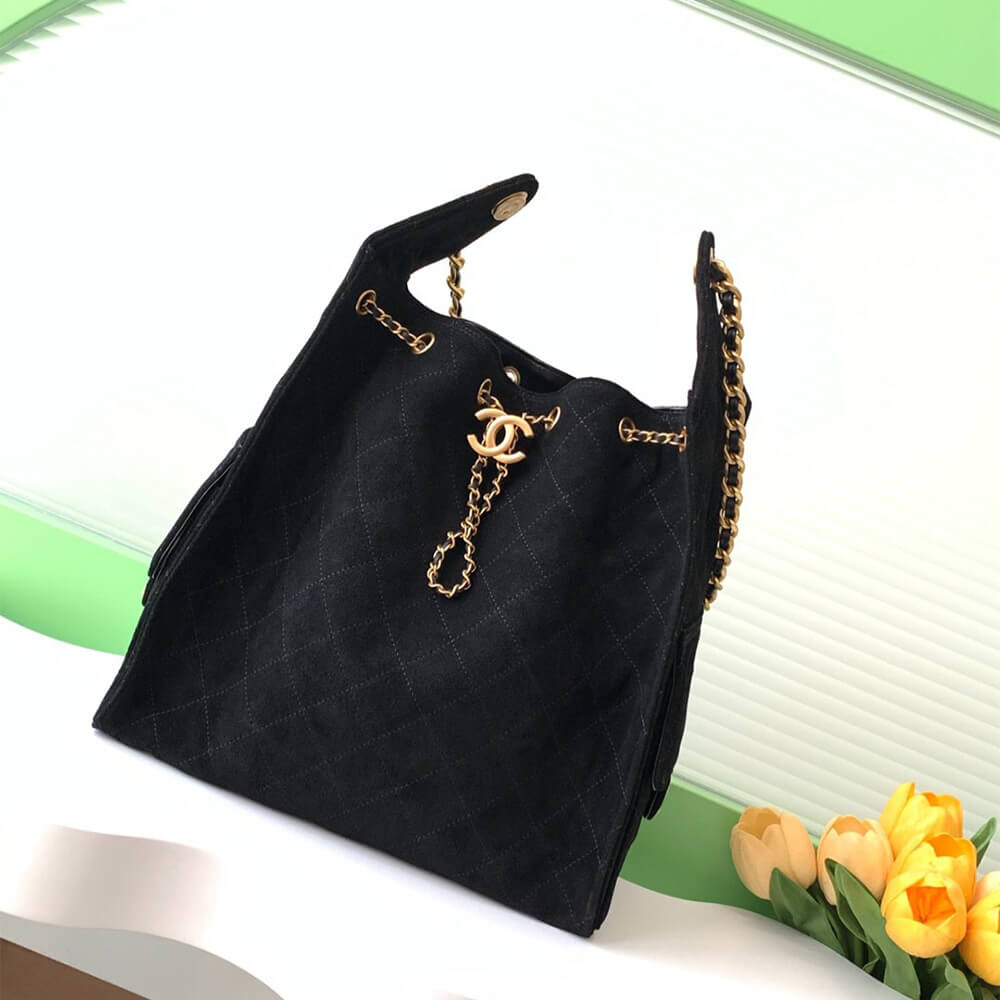 CHANEL 25 Medium Handbag SUEDE(high-end grade)