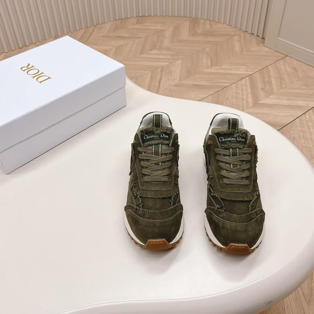 DIOR C est Dior Sneaker
