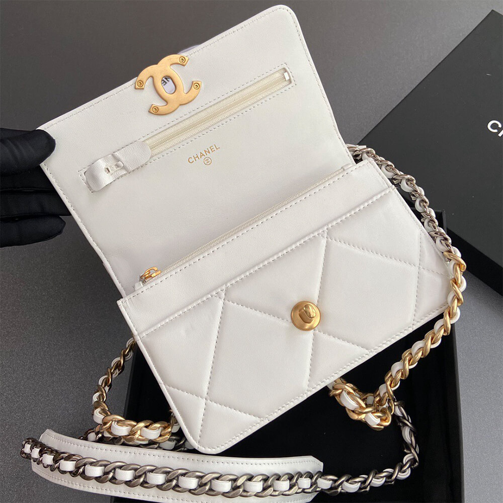 CHANEL 19 Wallet on Chain(high-end grade)