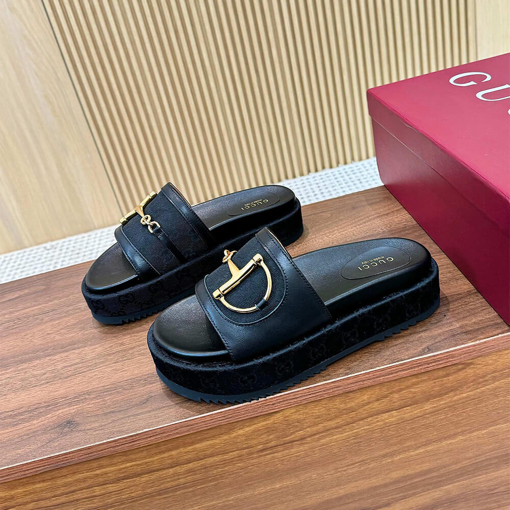 GUCCI Women s platform slide sandal