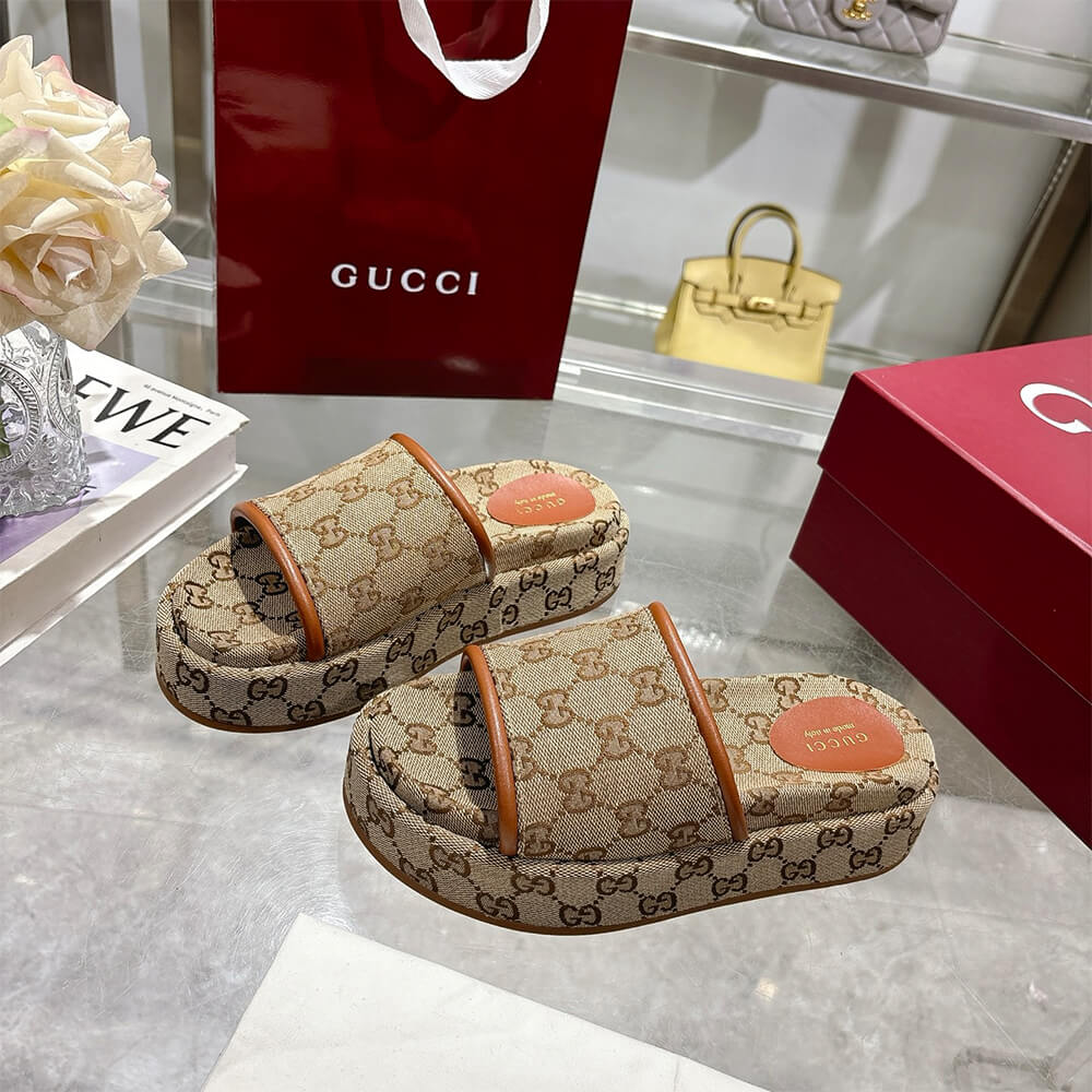 GUCCI Women s GG platform sandal
