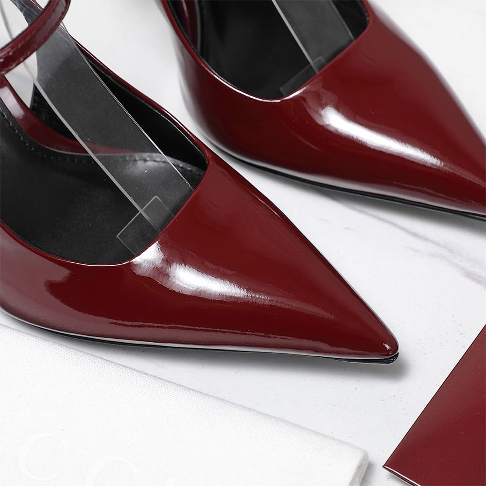 Gucci Women s slingback pump