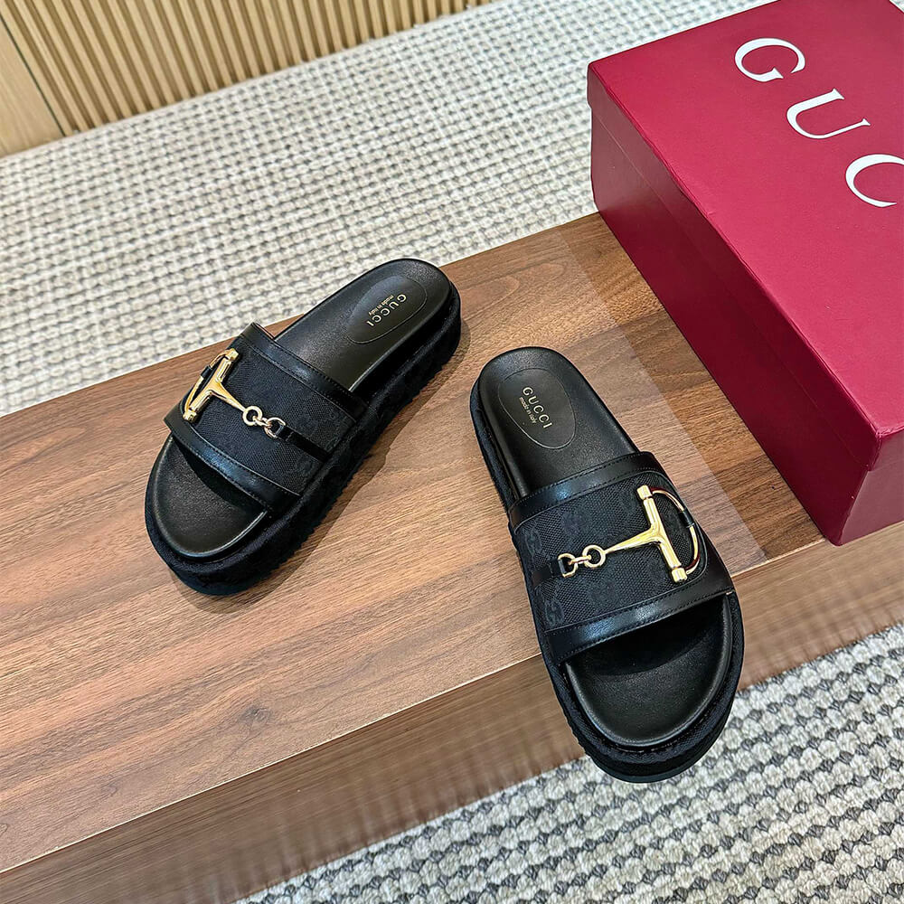 GUCCI Women s platform slide sandal