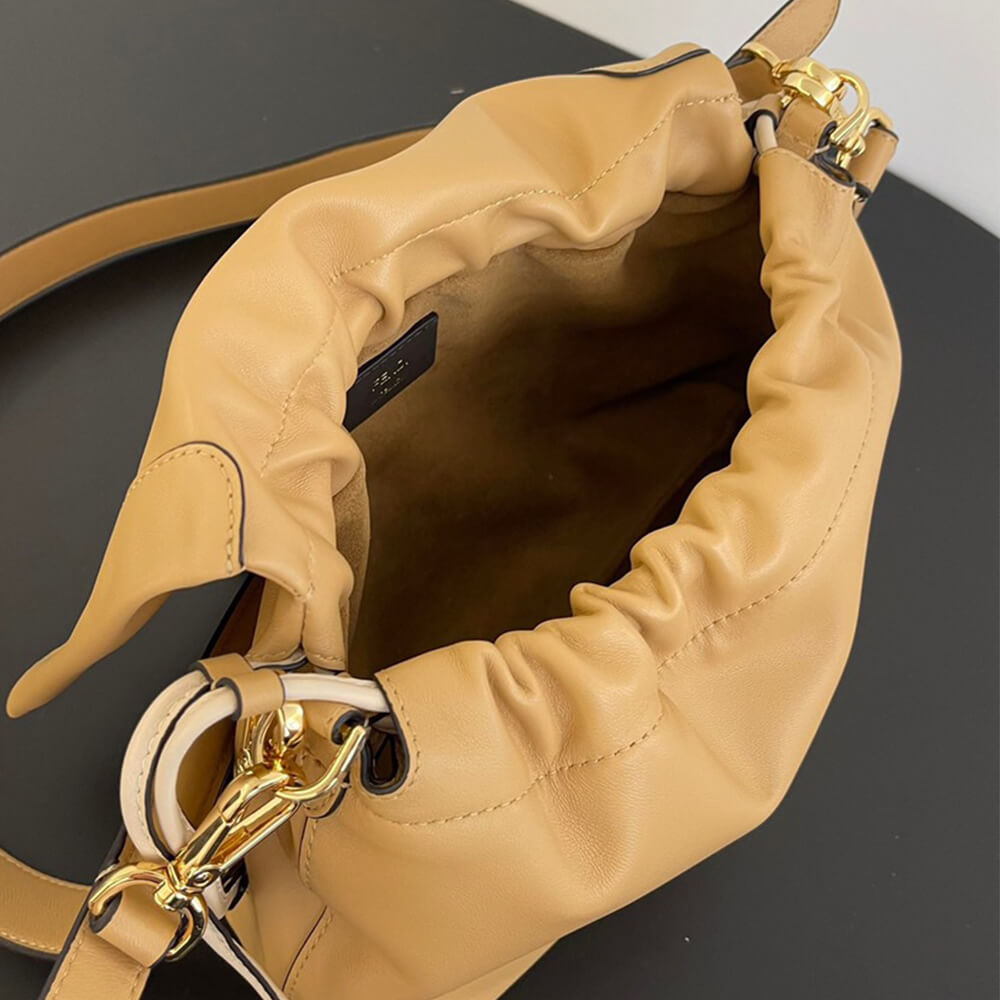 Fendi Mamma Baguette Medium(high-end grade)