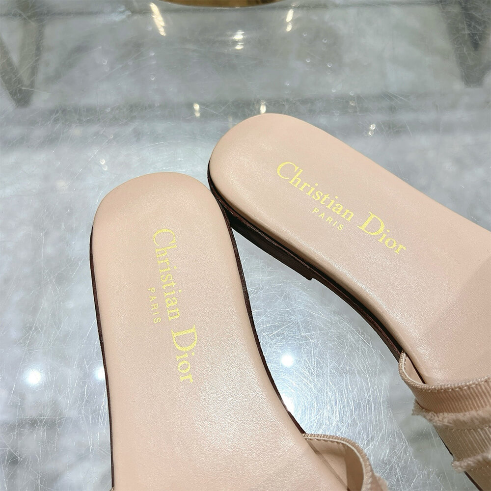 DIOR Adiorable Slide