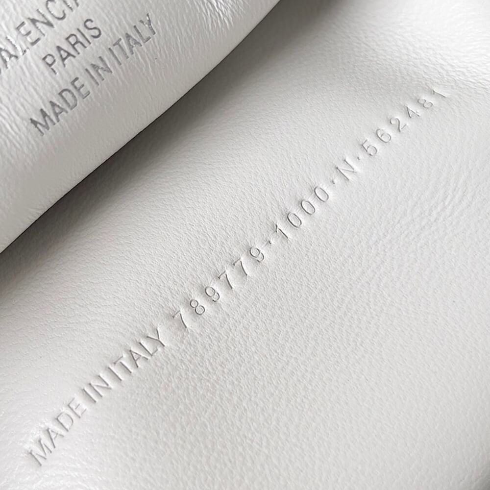 Balenciaga Rodeo Small Handbag(high-end grade)