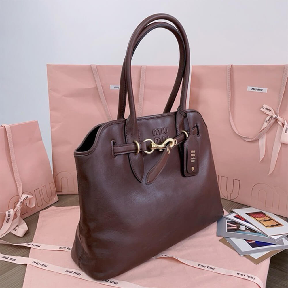 MIUMIU Medium Aventure nappa leather bag(HIGH-END Grade)