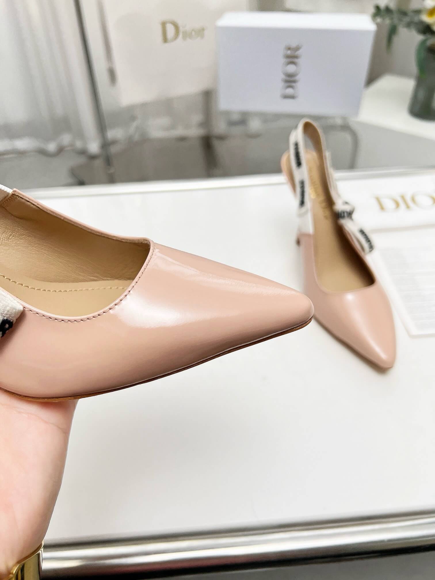J Adior Slingback Pump