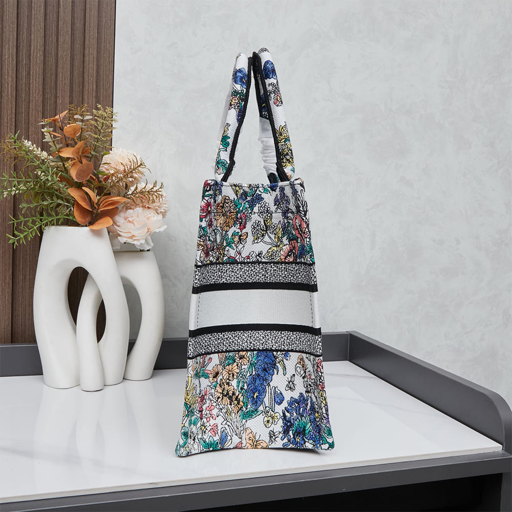 Dior Lucky Medium Dior Book Tote