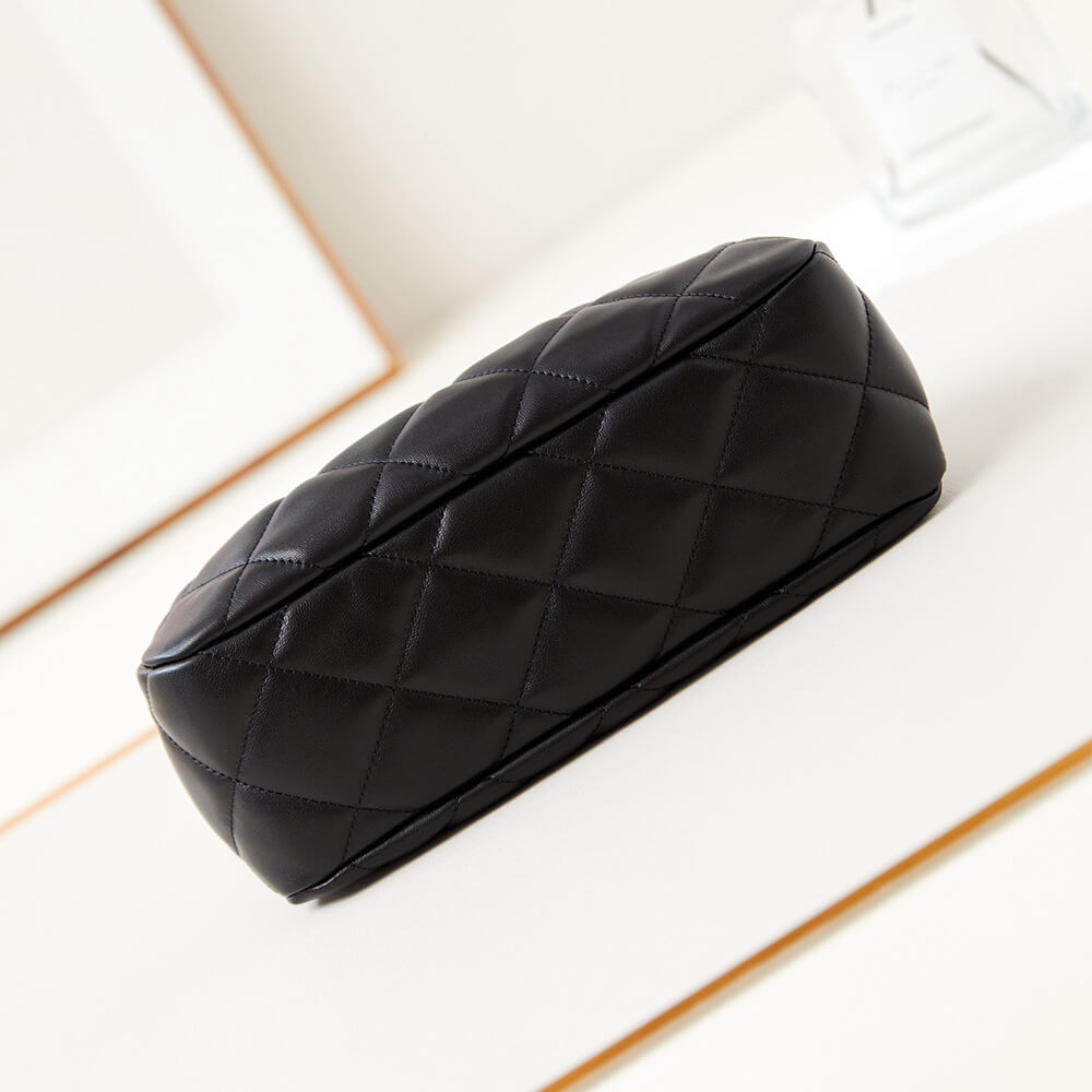 Chanel Clutch(HIGH-END GRADE)