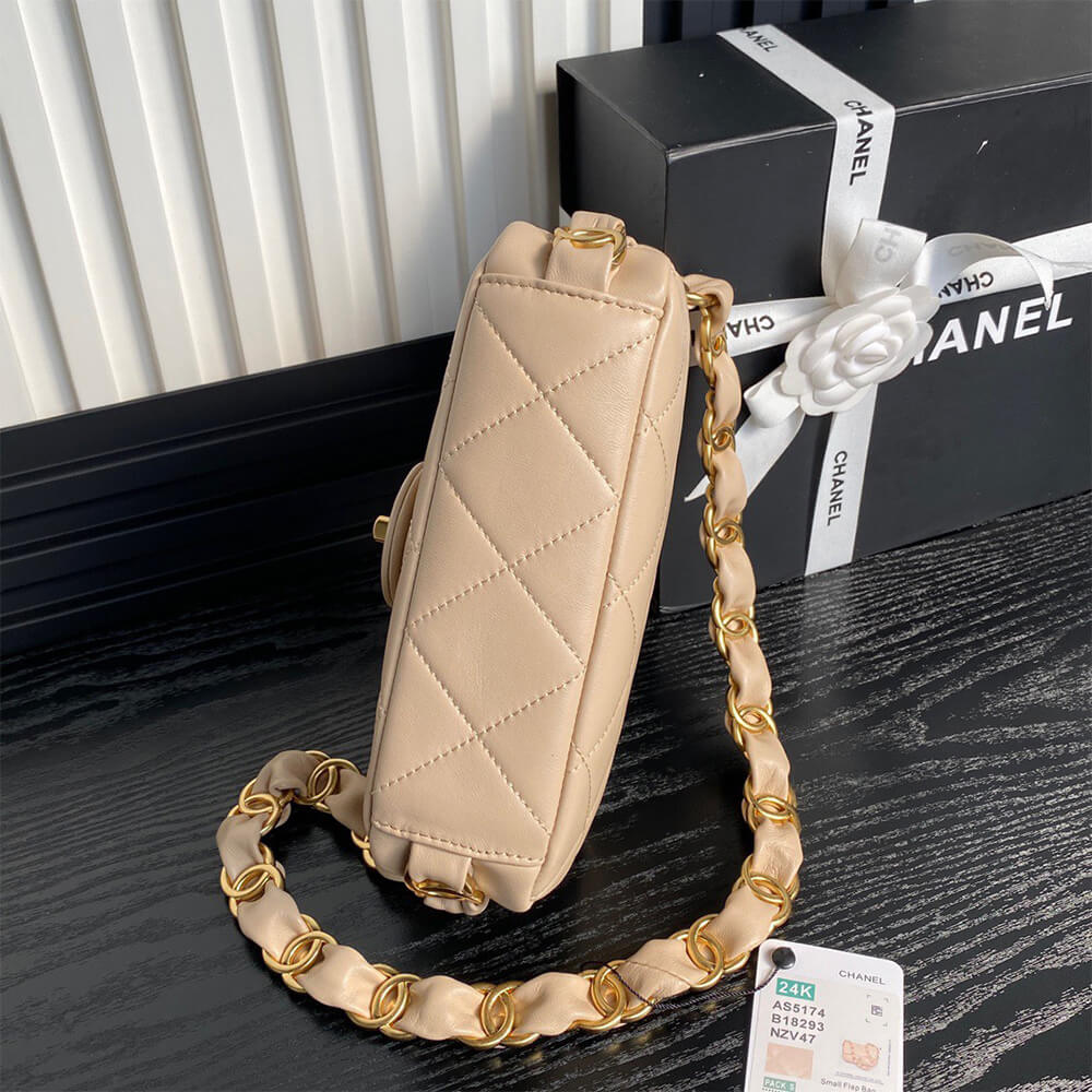 CHANEL Small Flap Bag(high-end grade)