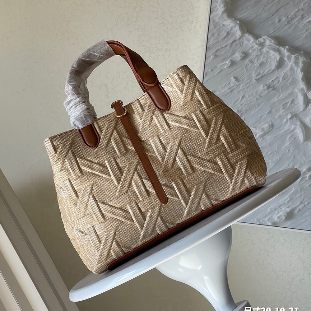 Medium Dior Toujours Bag