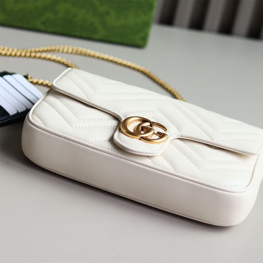 GG Marmont small shoulder bag