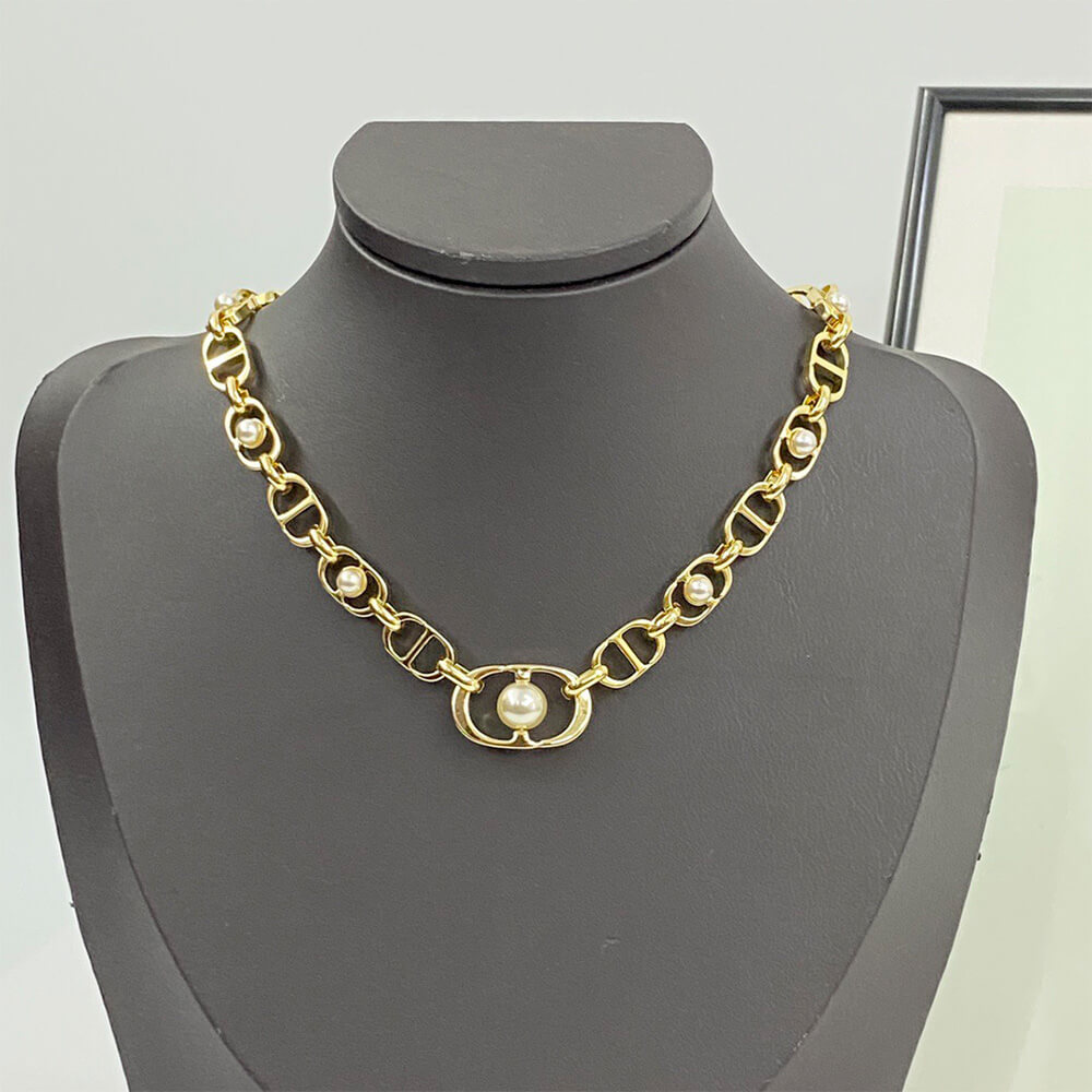 DIOR NECKLACE